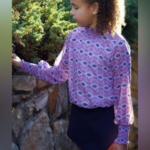 NWT Pleat - Girls Robin Top- Geo Print Long Sleeve Purple Blue Elastic Sleeve 10
